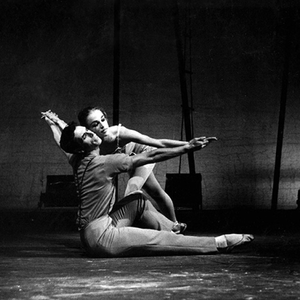 MAAN_IN_DE_TRAPEZE_c_Maria_Austria_1959_online_1_-_Nanda_van_Rossen-230aa298.jpg